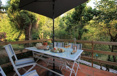 Gaillac Apartment | Lou Pichoun - Private Jacuzzi & Vineyards