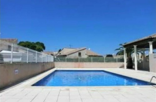 Vic-la-Gardiole House | Lou Souleil maisonnette 4 perso maxi jardin véranda piscine pour la résidence