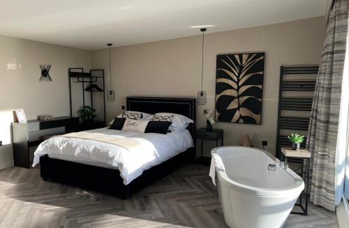 Newmilns Apartment | Loudoun Mains Luxury Lodges