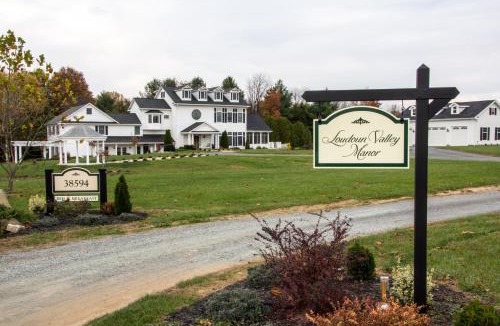Waterford Bed & Breakfast | Loudoun Valley Manor B&B