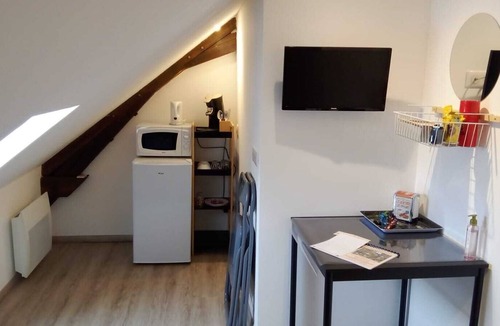 Orbigny Bed & Breakfast | Louis' Relay