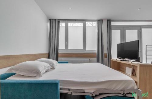 Vanves Apartment | Louis Vicat 6 - CI - Ideal apartment for 4 Paris Expo Porte de Versailles