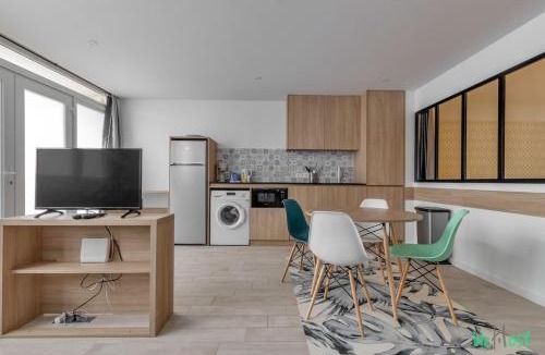 Vanves Apartment | Louis Vicat 6 - CI - Ideal apartment for 4 Paris Expo Porte de Versailles