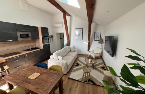 Le Somail Apartment | Louis XIII, Le Somail.