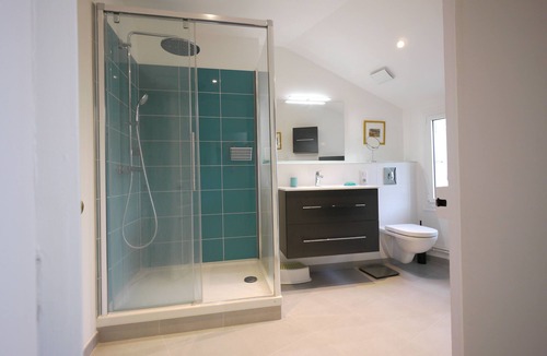 Tours House | LOUISE THE HOUSE: