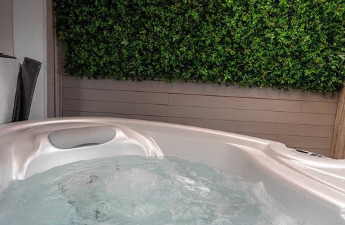 Pissos House | Louisiane Americaine - 14 pers - Swimming pool & Jacuzzi -