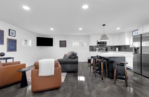 Lynchburg House | Lounges at Lynchburg