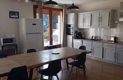 Borderes-Louron Apartment | Louron Valley, views, peace and comfort