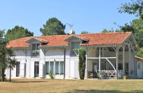 Losse House | Lous Bernets by Interhome