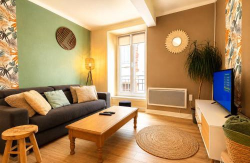 Saint-Girons Apartment | " Loutrein Lodge " Centre ville - Entrée autonome - Wifi