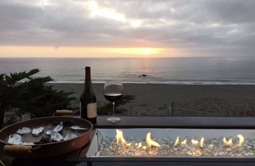 Bodega Bay House | Louw Tide - Modern home, ocean front, spanning views.