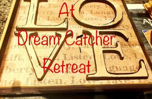 Whitby Apartment | LOVE and Relax at Dream Catcher Retreat