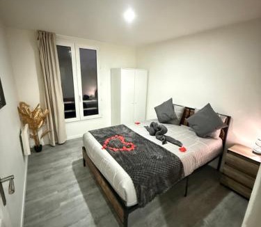 Villeneuve-Saint-Georges Apartment | Love appart Parisienne