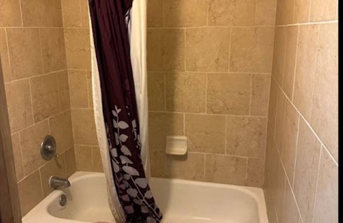 Alma Hotel | Love Hotels Western Holiday by OYO at Harlan Lake NE