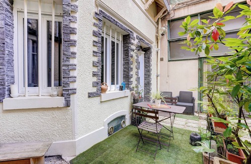 Quartier de la Maison-Blanche House | Love House - Real Parisian house and courtyard