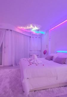 Questembert Apartment | Love room à 30 mn des plages et de Vannes