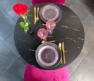 Montargis Apartment | Love Room à Montargis