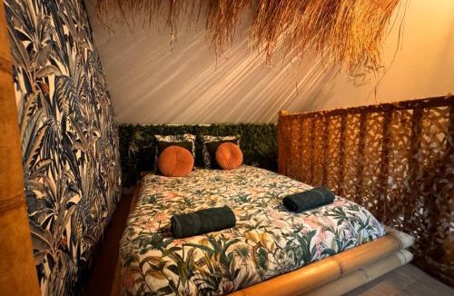 Souppes-sur-Loing Apartment | Love room Évasion tropicale