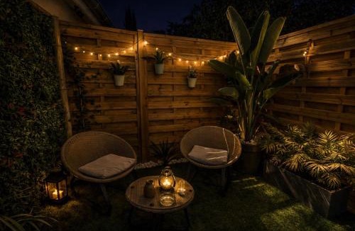 Bourg-Saint-Christophe Apartment | Love Room avec spa