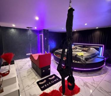 Quartier Capuche-Allies Apartment | Love Room Attitude