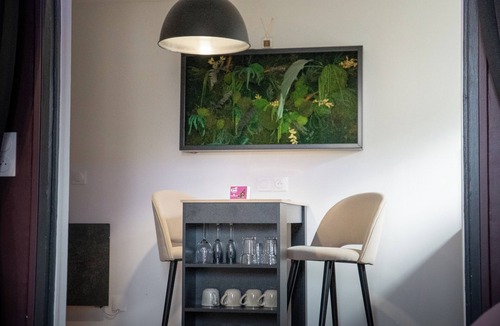 Saint-Jean Eudes Saint-Gilles Apartment | Love Room Caen - Romantic Suite Caen tu m'aimes