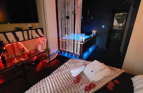 Magny Apartment | love room espace détente