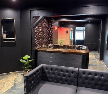 Petite-Synthe House | Love Room et Spa privatif