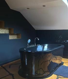 Canteleu Apartment | Love Room