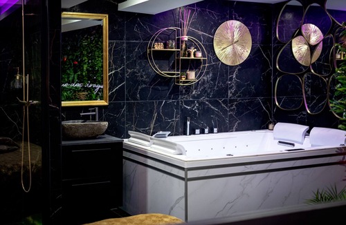 Saint-Mathieu Apartment | Love Room « La Nuit de Rêve »
