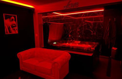 Talmont-Saint-Hilaire Apartment | Love Room Passion