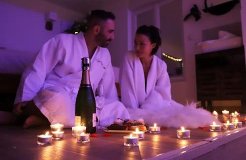 Charleville-Mezieres Apartment | Love room Unique - Sauna/Jacuzzi