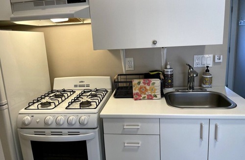 Middletown House | Love Shack private retreat