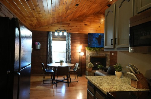 Sevierville Cabin | LOVE SHACK