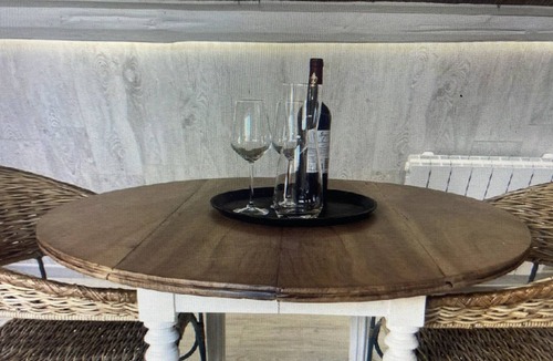 Jouarre Bed & Breakfast | love studio for couples