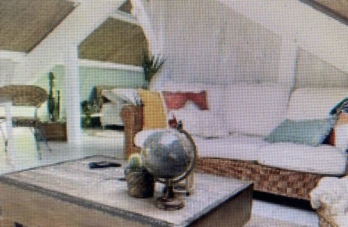 Jouarre Bed & Breakfast | love studio for couples