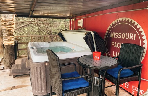 Marietta Cabin | Love Train Caboose - an authentic 1949 Missouri Pacific Caboose