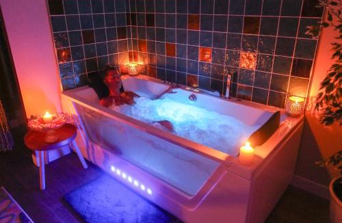 Saint-Leu Apartment | Love ZEN Centre ville Spa & Table massage &Parking
