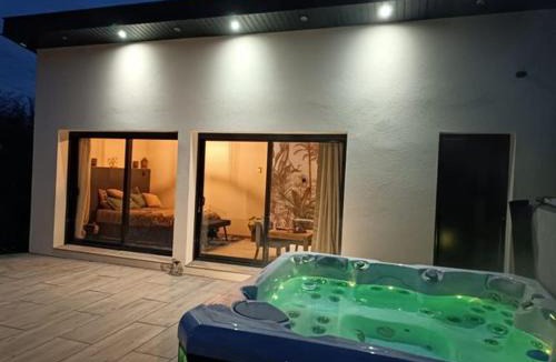 Vincey House | lovebirds spa