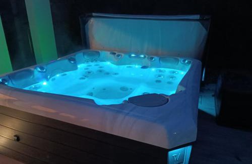 Vincey House | lovebirds spa