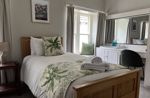 Alston Hotel | Lovelady Shield Hotel