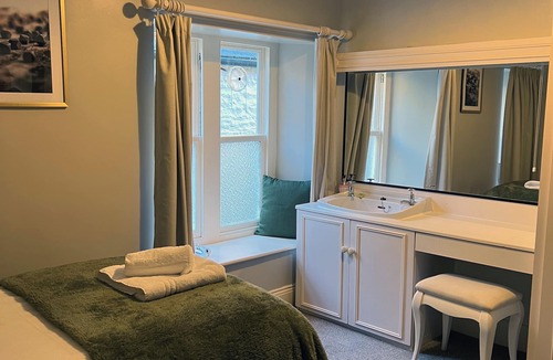 Alston Hotel | Lovelady Shield Hotel