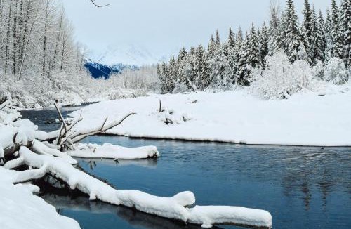 Alyeska Hotel | Loveland Cottage