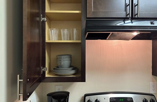 Germantown Apartment | Lovely 1/1 Getaway