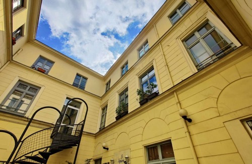 Rouen City Centre Apartment | Lovely 1-BDR with a great view on Rouen's Cathedral - Appartement Le Normandie ★