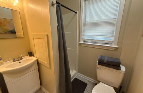 Rochester Apartment | Lovely 1 Bed Near Cobbs Hill W Office
