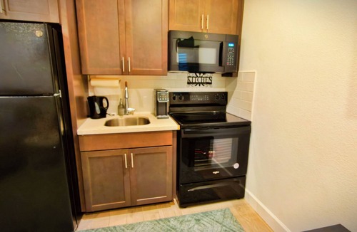 Antelope Apartment | Lovely 1-bedroom guest suite with AC in welcoming Antelope