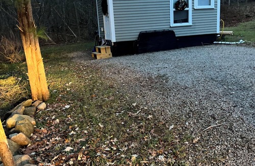 Stonington House | Lovely 1-bedroom tiny house with AC in Stonington