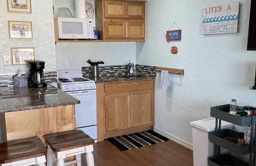 North Beach Condo | Lovely 1-bedroom condo on the beach