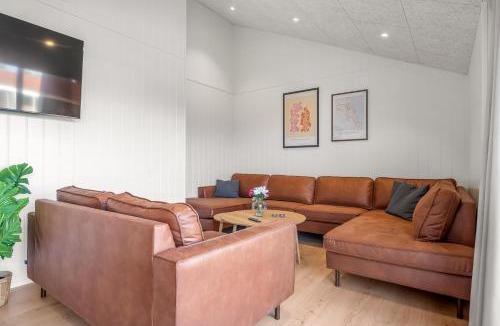 Torup Strand House | Lovely 16-Person Luxury House With Activity Room, Outdoor Hot Tub And Outdoor Sauna