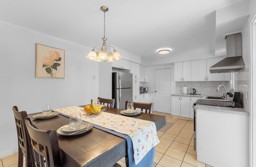 Anjou House | Lovely 1Bedroom with Terrace-Near Metro Station